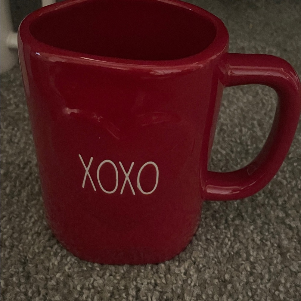 Rae Dunn Red XOXO Mug